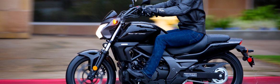 2014 Honda CTX700N at Big Delta Powersports in Batesville, Mississippi